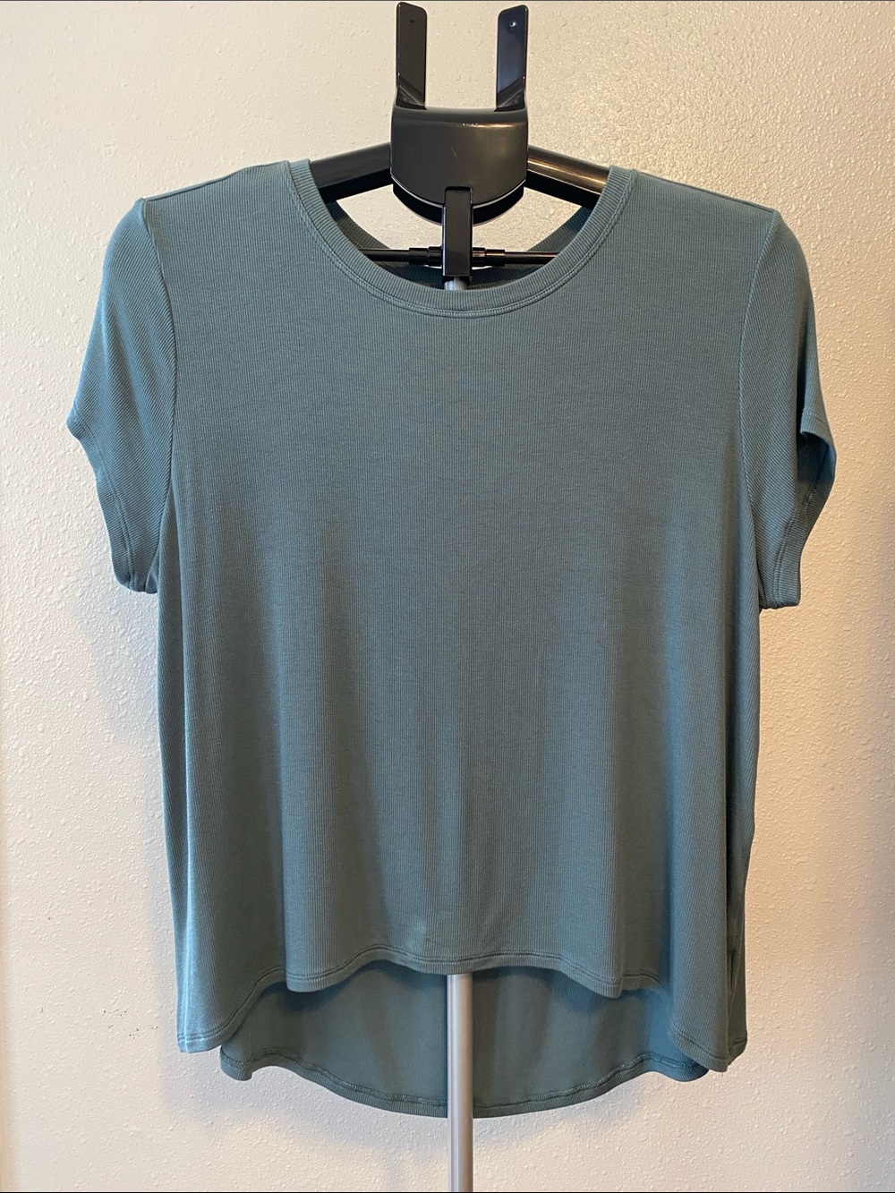 Athleta With Ease Rib Tee Short Sleeve Crewneck in Teal Small